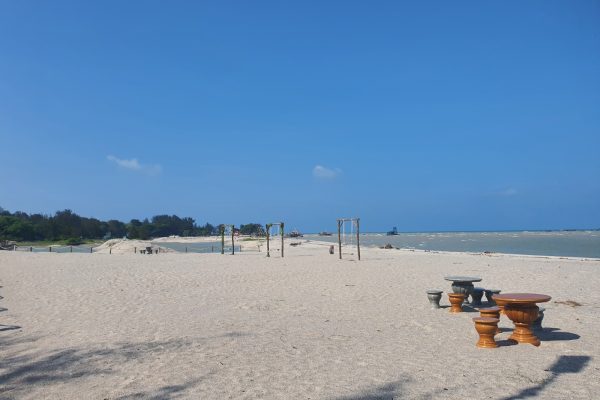 Cemara Beach Resort (19)