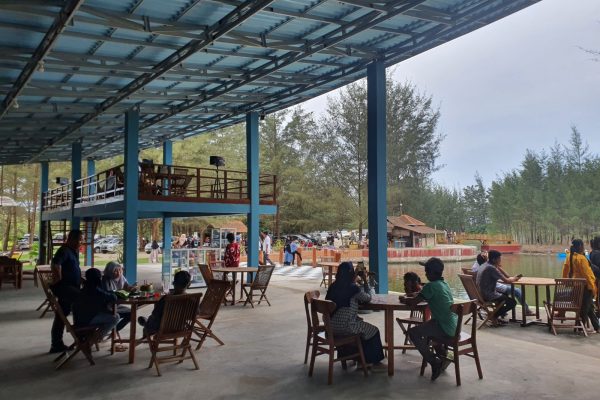 Cemara Beach Resort (77)
